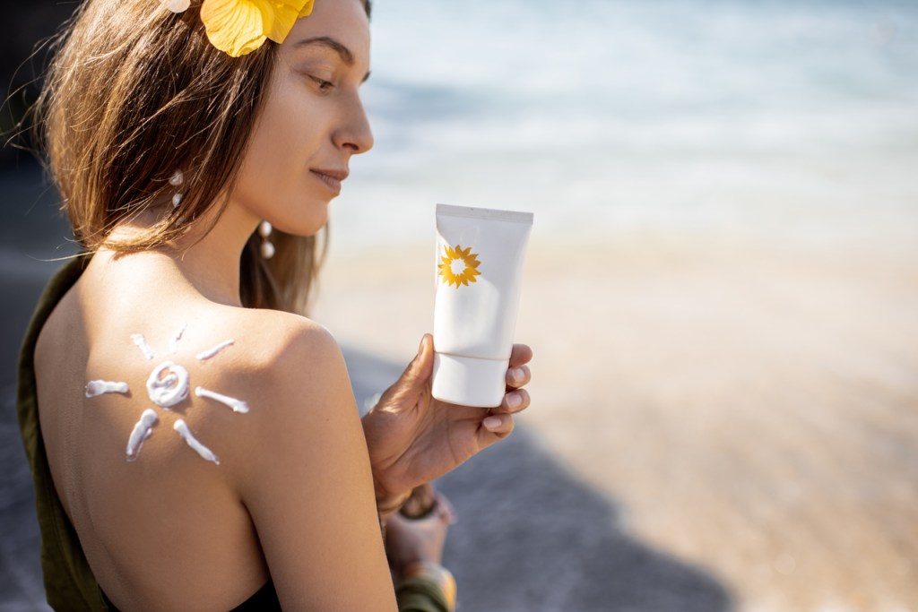 Chegada do verão traz alerta para prevenção ao câncer de&nbsp;pele