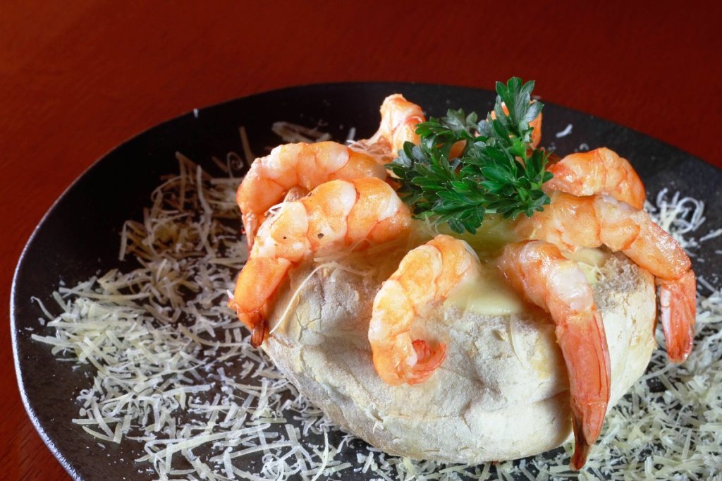 Hier Bar com opções de peixes e  frutos do mar para Semana&nbsp;Santa