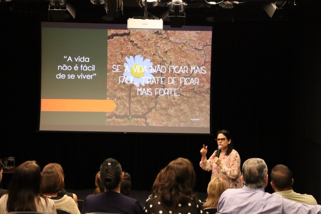 “O segredo da felicidade” é tema de&nbsp;encontro