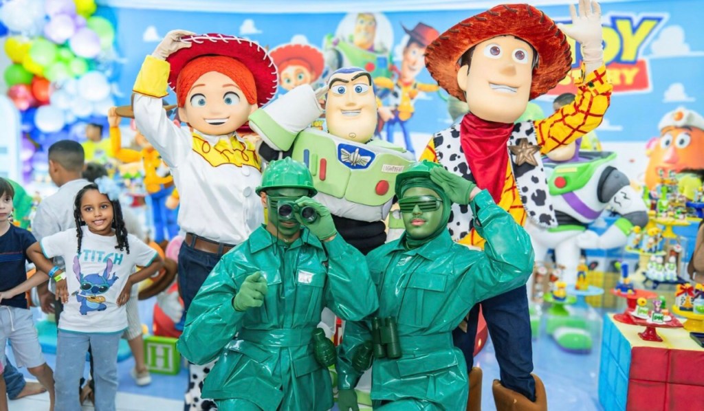 Shopping Boa Vista encerra programação de férias com shows gratuitos de Bolofofos e Toy Story