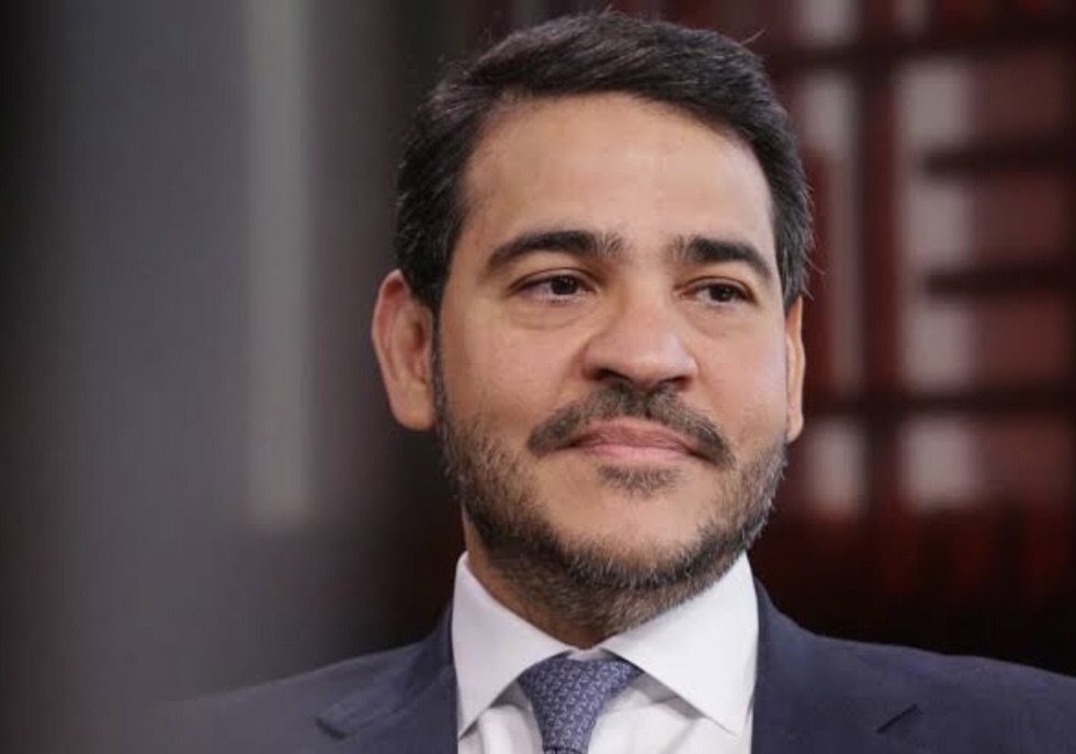 Ministro Jorge Messias ganha homenagem no bicentenário da Faculdade de Direito do Recife