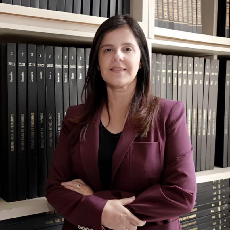 Érika Ferraz é destaque no reconhecido”Podcast Jurídico O Direito Empresarial Café com&nbsp;Leite”.
